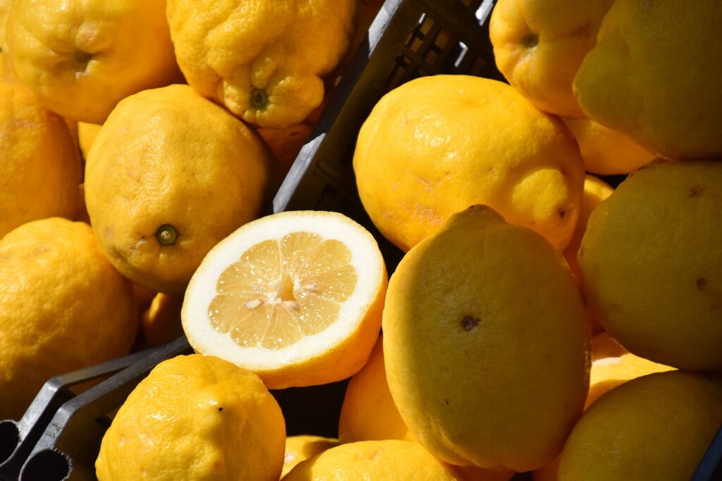 ce fructe se pun pe masa la nunta