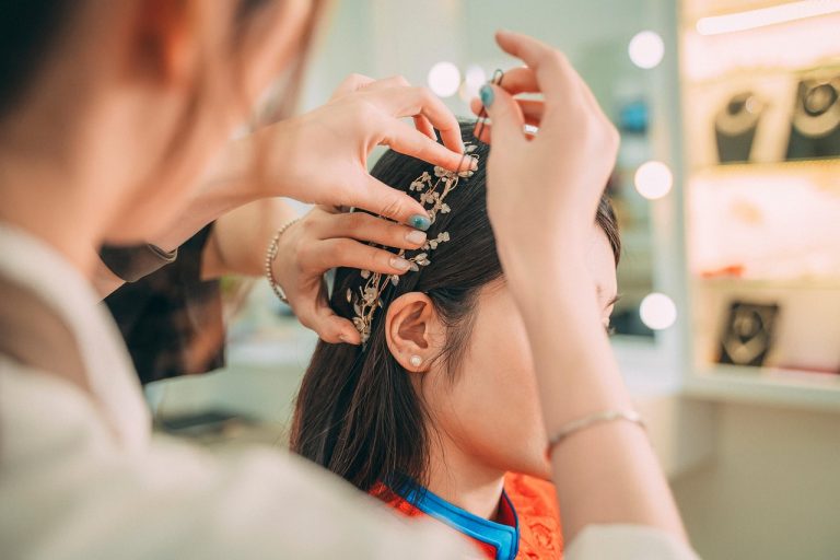 coafuri in coada pentru nunta